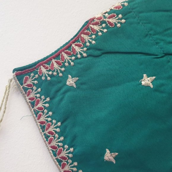 Green Kattan Silk - 3 PCS Ready to Wear Suit - Picture 13 of 14